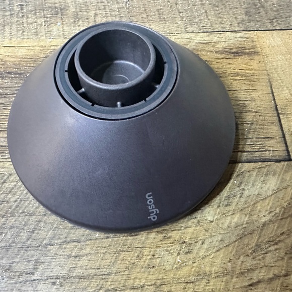 Dyson diffuser - Picture 2 of 2